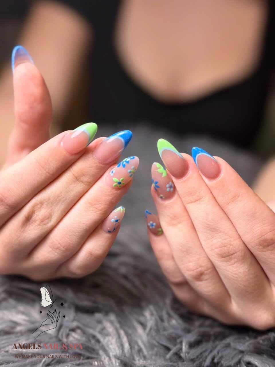 beautiful nails Yarmouth