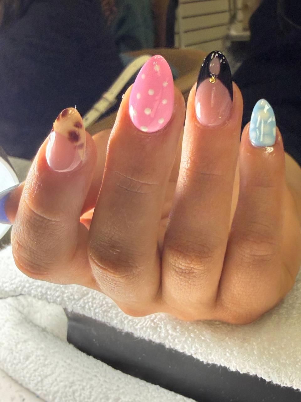 hand painted nail art Yarmouth